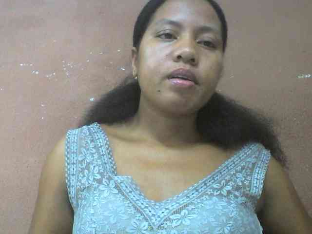 Tharcile webcam