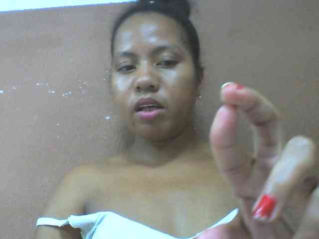 Tharcile webcam