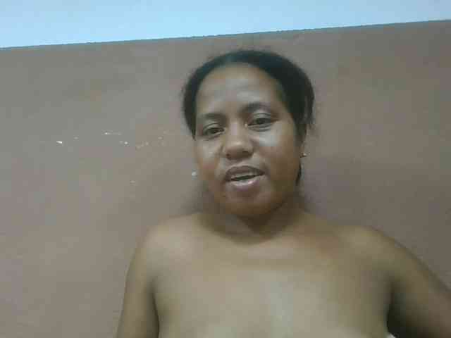 Tharcile webcam