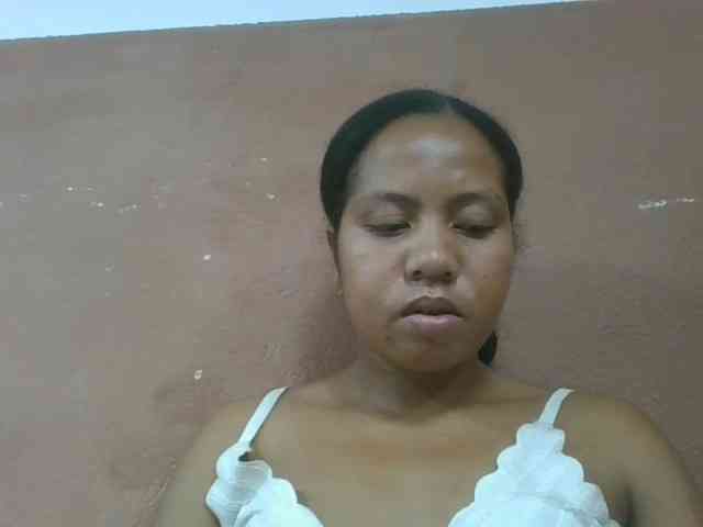 Tharcile webcam