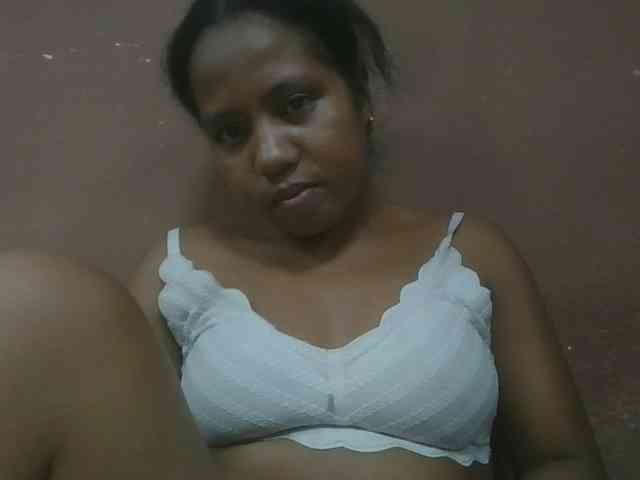 Tharcile webcam