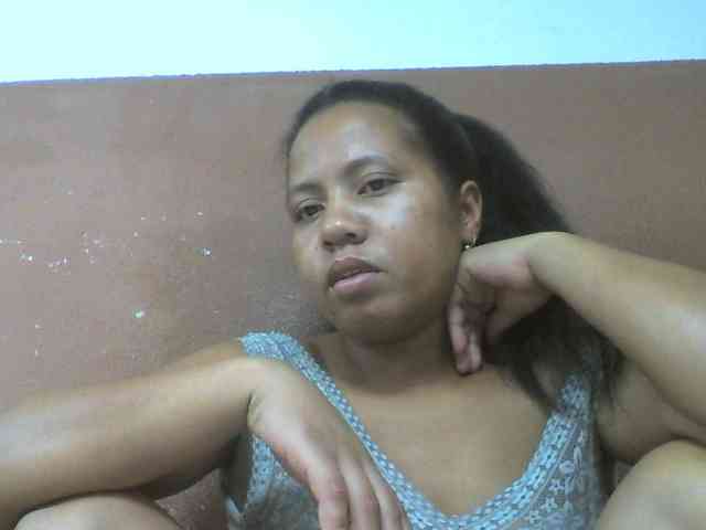 Tharcile webcam