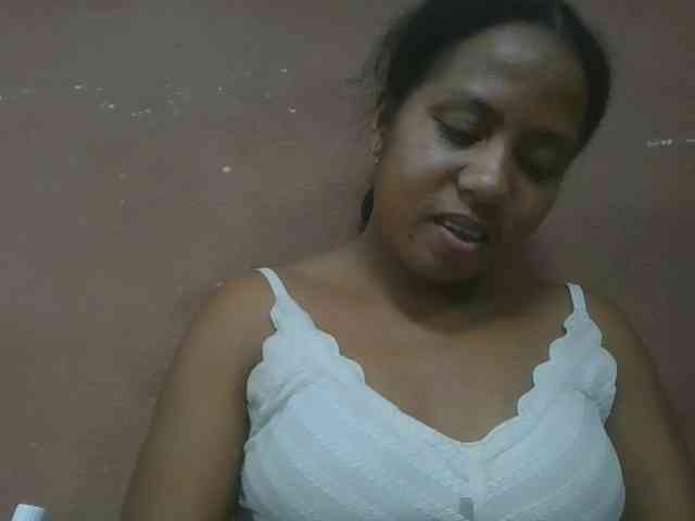 Tharcile webcam