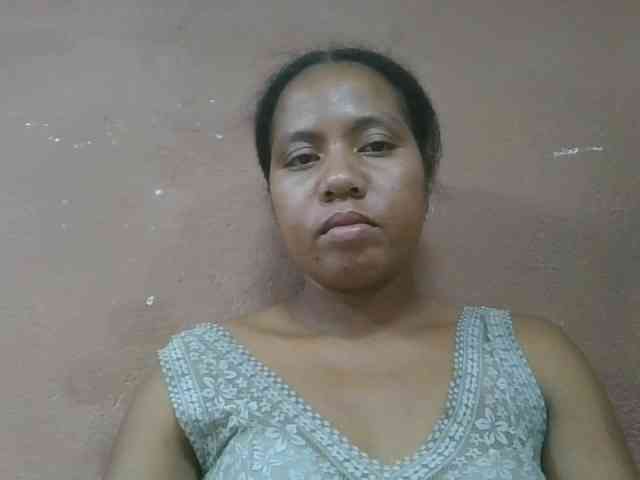 Tharcile webcam
