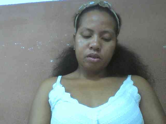 Tharcile webcam