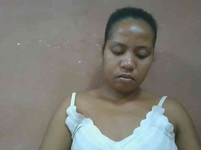 Tharcile webcam