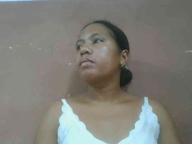 Tharcile webcam