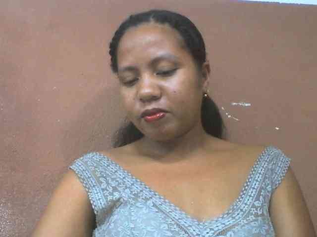 Tharcile webcam