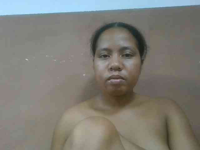 Tharcile webcam