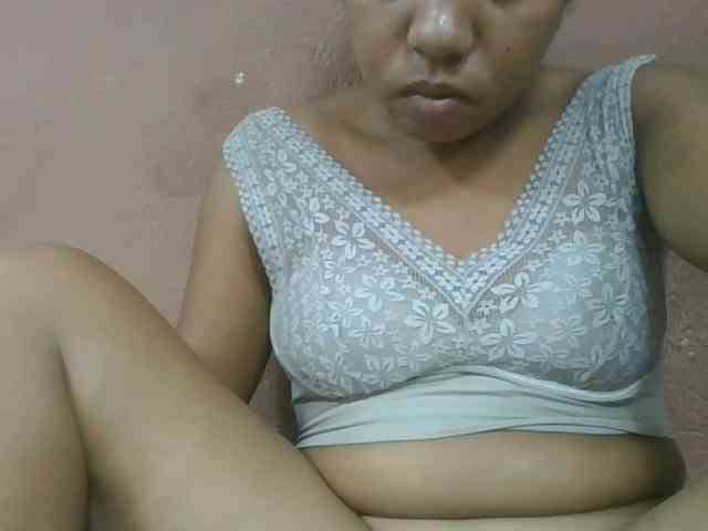 Tharcile webcam