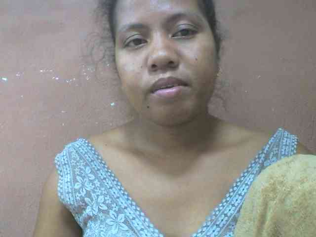 Tharcile webcam