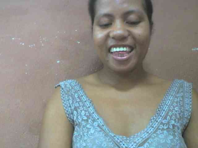 Tharcile webcam