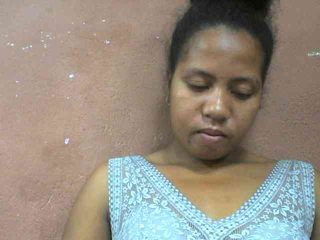 Tharcile webcam