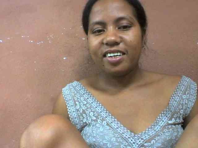 Tharcile webcam