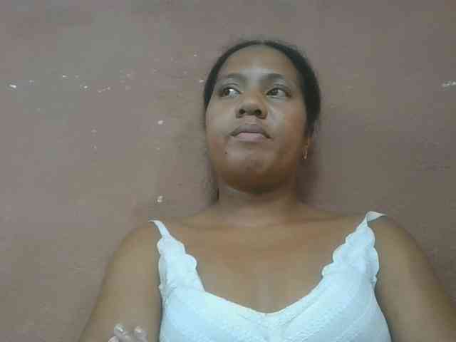 Tharcile webcam