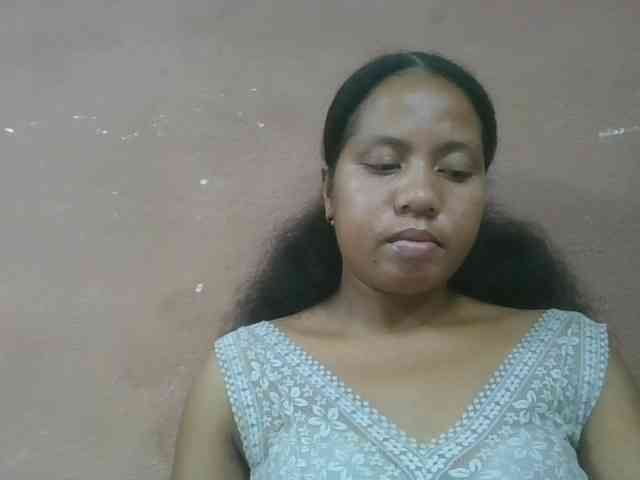 Tharcile webcam