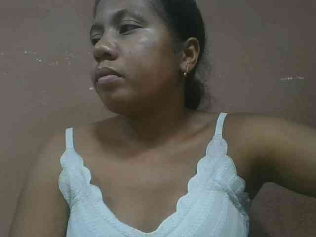 Tharcile webcam