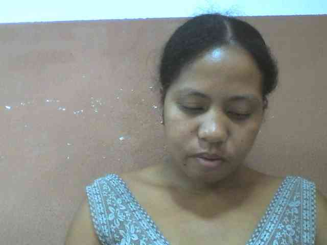 Tharcile webcam