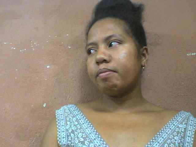 Tharcile webcam