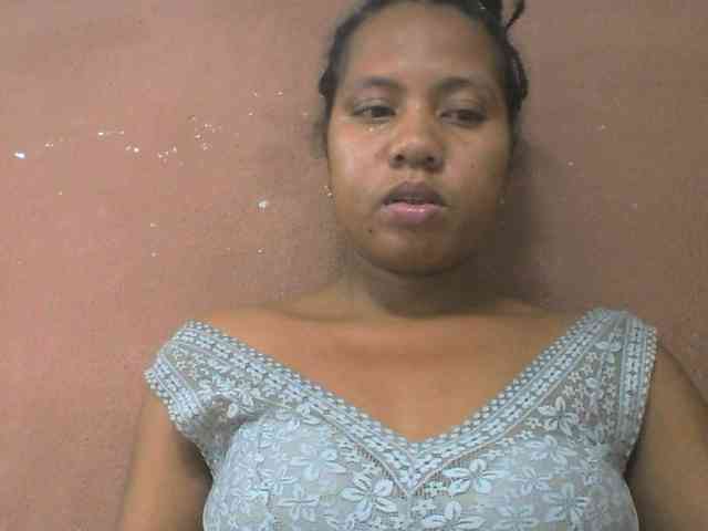 Tharcile webcam