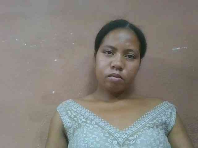 Tharcile webcam