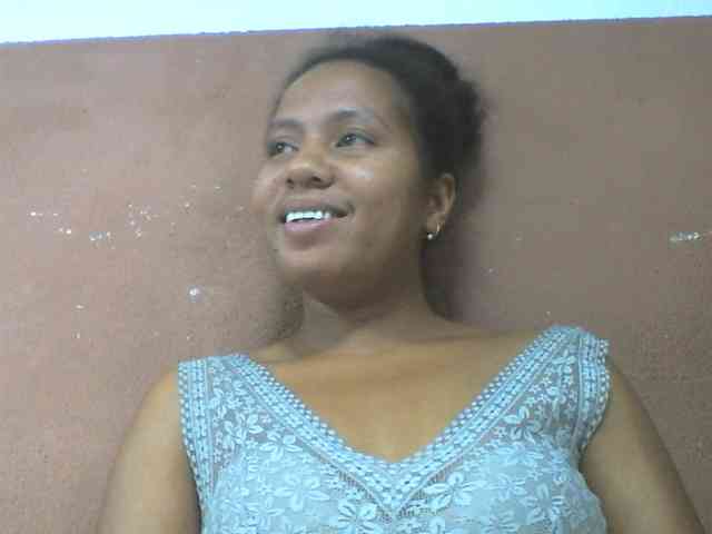Tharcile webcam