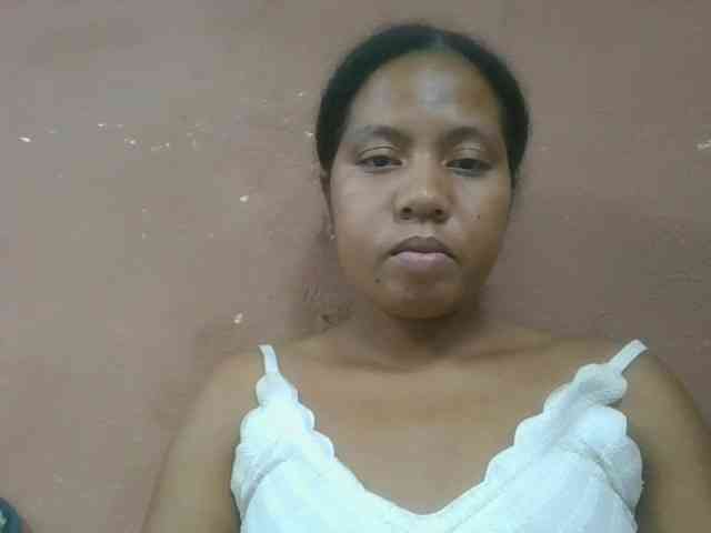 Tharcile webcam