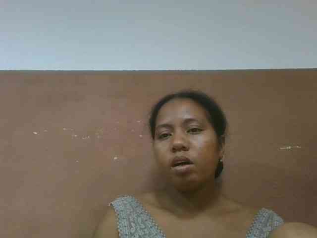 Tharcile webcam