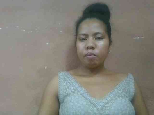 Tharcile webcam