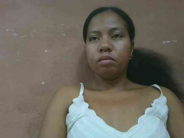 Tharcile webcam