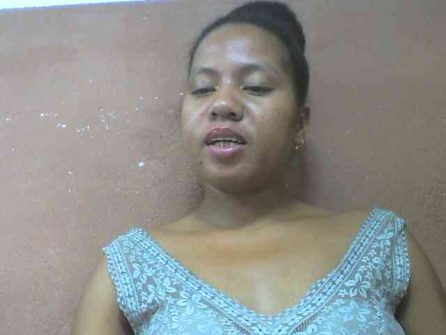 Tharcile webcam
