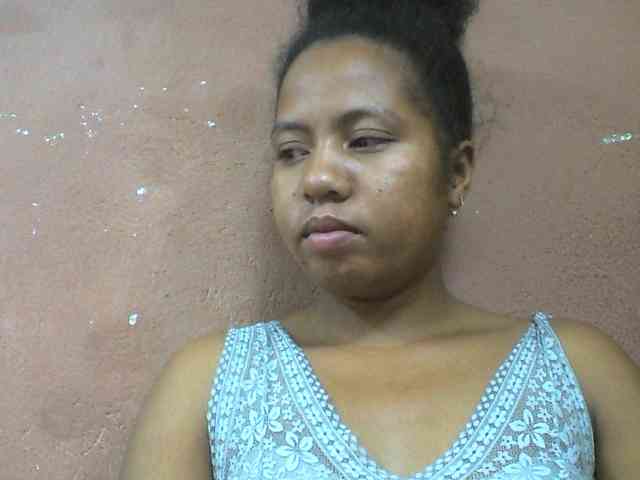 Tharcile webcam