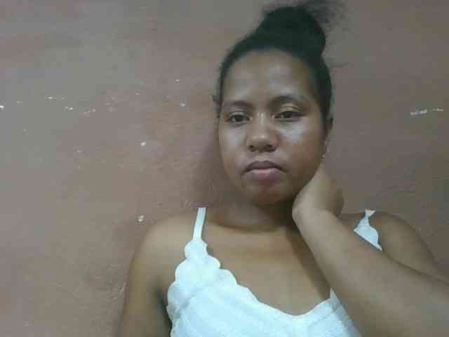Tharcile webcam