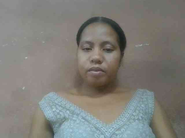 Tharcile webcam