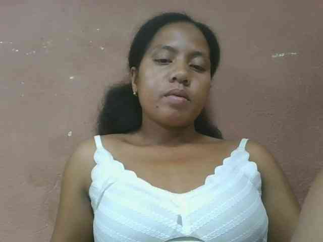 Tharcile webcam