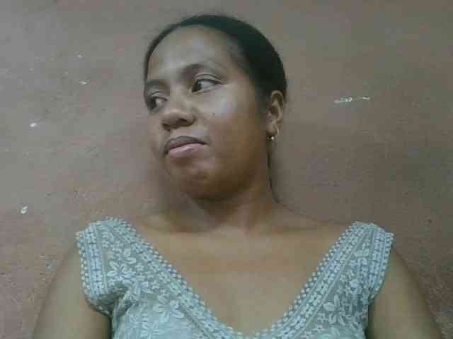Tharcile webcam