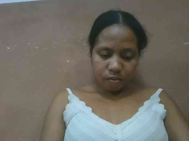 Tharcile webcam
