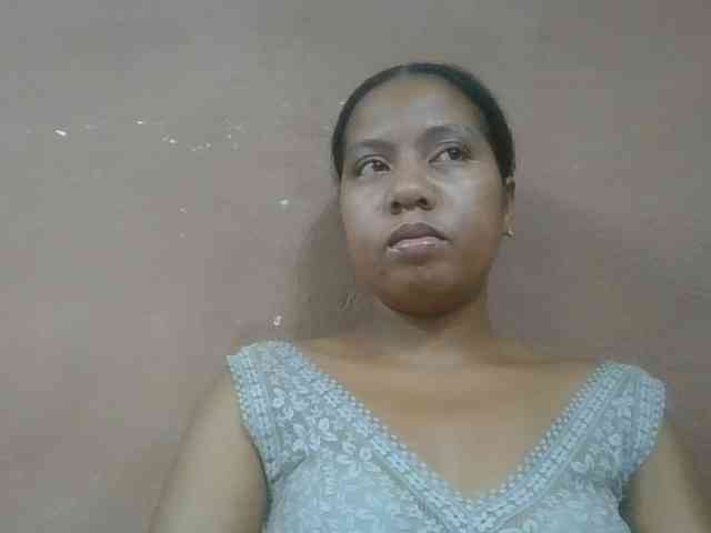 Tharcile webcam