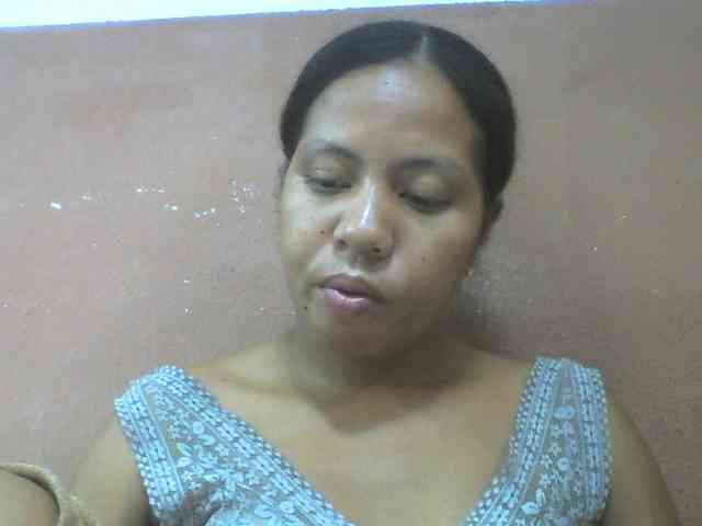 Tharcile webcam