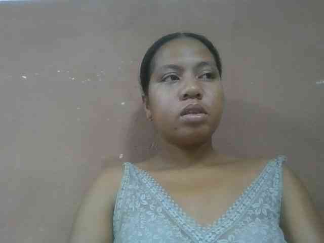Tharcile webcam