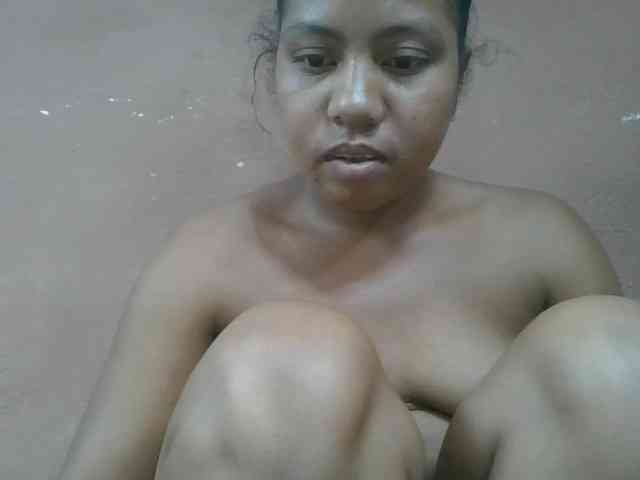 Tharcile webcam