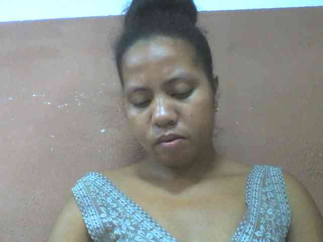 Tharcile webcam