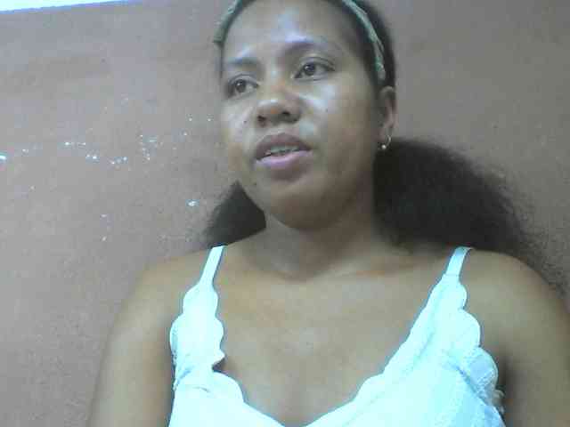 Tharcile webcam