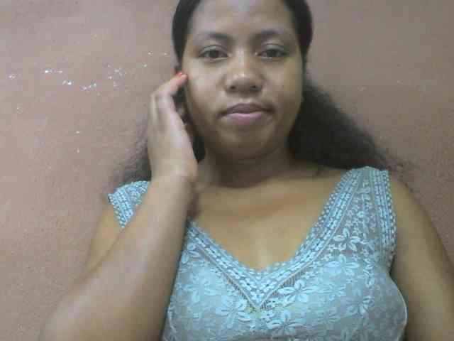 Tharcile webcam