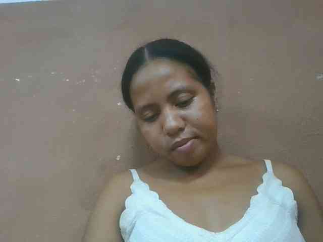 Tharcile webcam