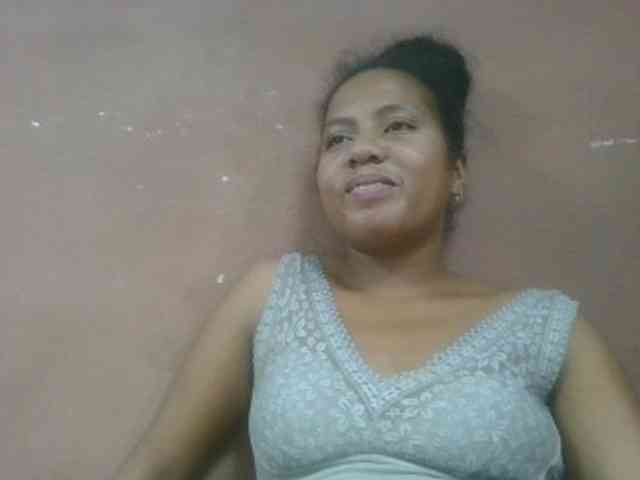 Tharcile webcam