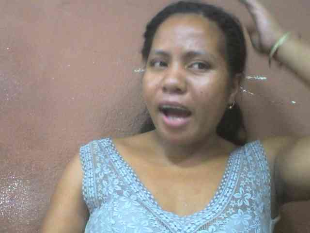 Tharcile webcam