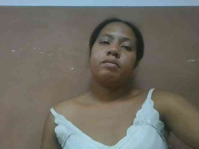 Tharcile webcam