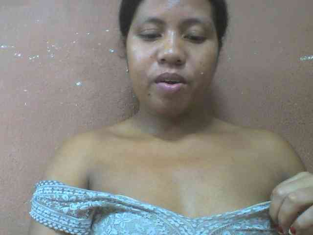 Tharcile webcam