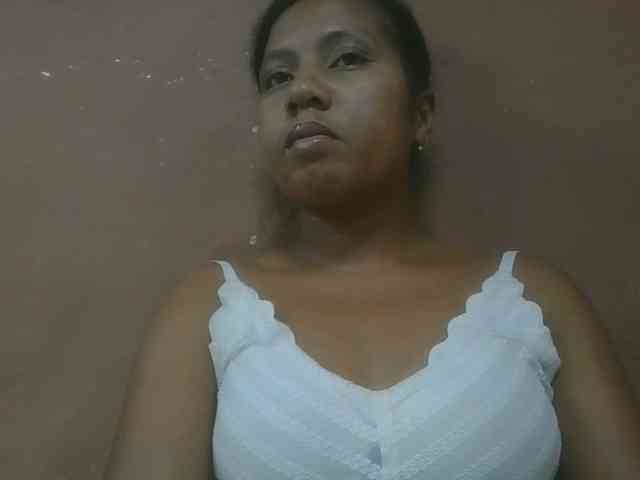 Tharcile webcam